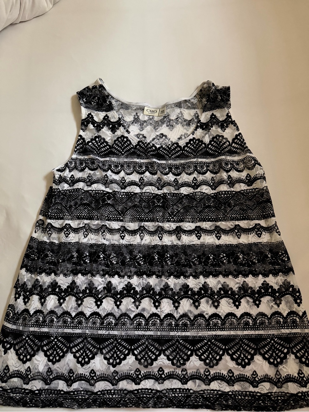 Sleeveless tank Cato 18/20W